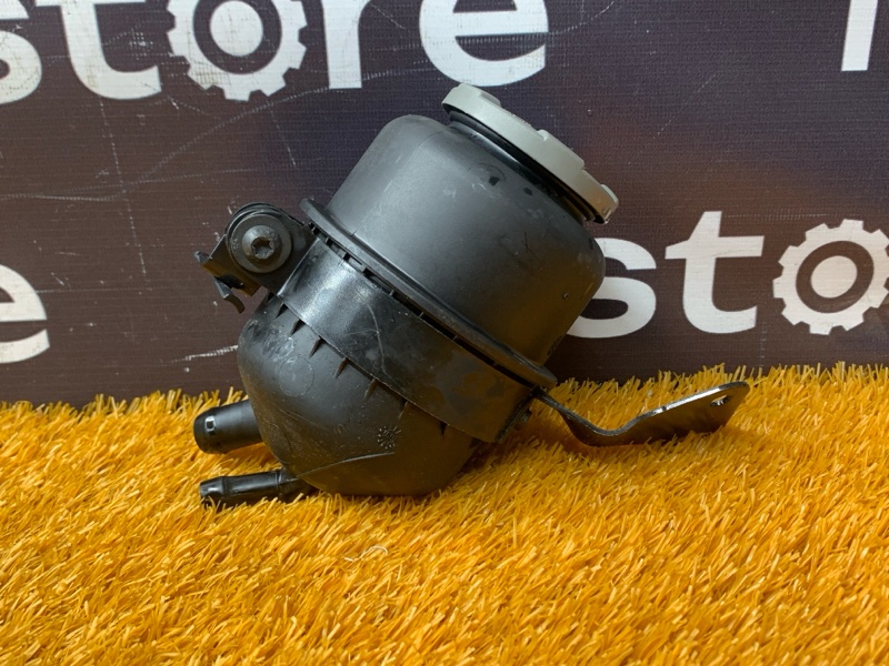 бачок гидроусилителя, 500 рублей, Красноярск