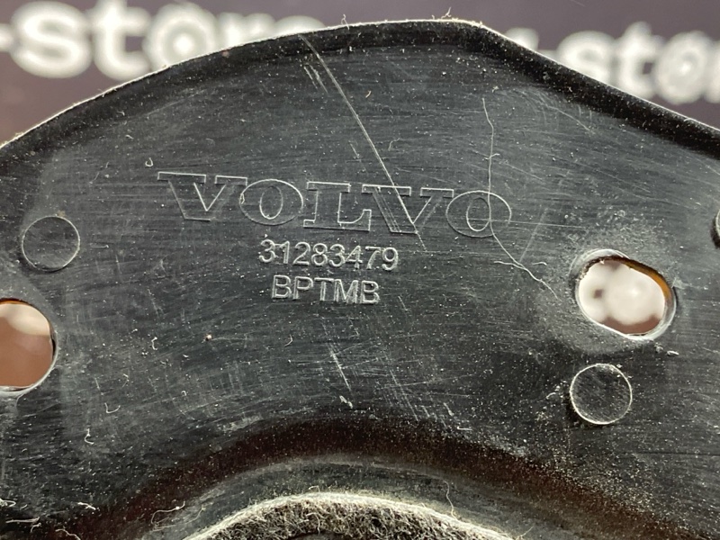 подкрылок, 1200 рублей, Красноярск