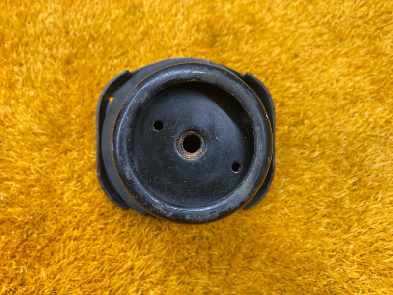 опора пружины, 300 рублей, Красноярск