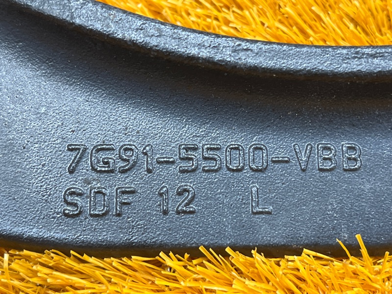 Рычаг подвески верхний, 1000 рублей, Красноярск