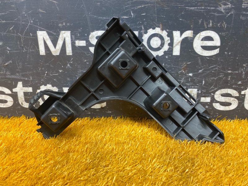 крепление бампера, 500 рублей, Красноярск