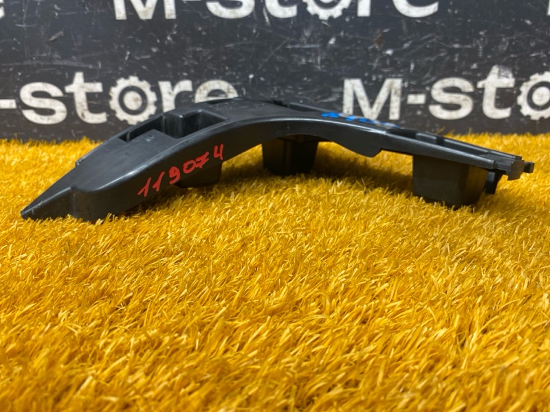 крепление бампера, 500 рублей, Красноярск