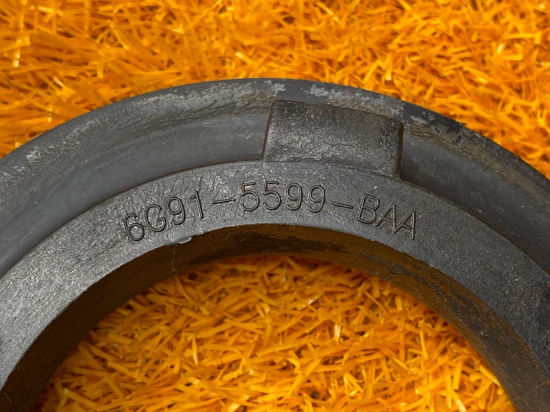 опора пружины, 250 рублей, Красноярск