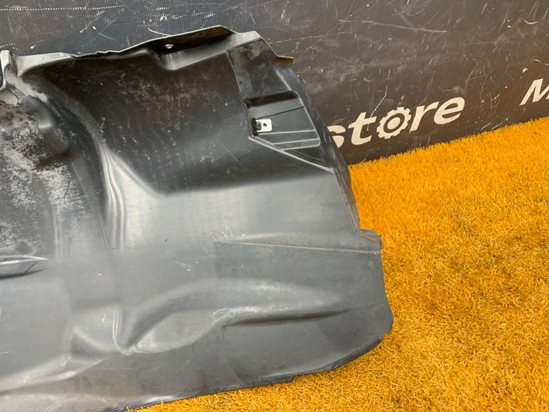 подкрылок, 2000 рублей, Красноярск