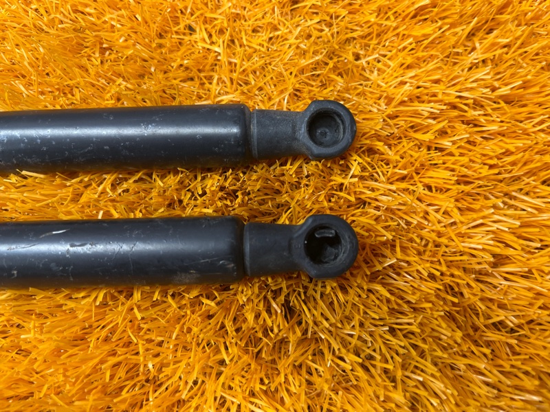 амортизатор багажника, 1200 рублей, Красноярск