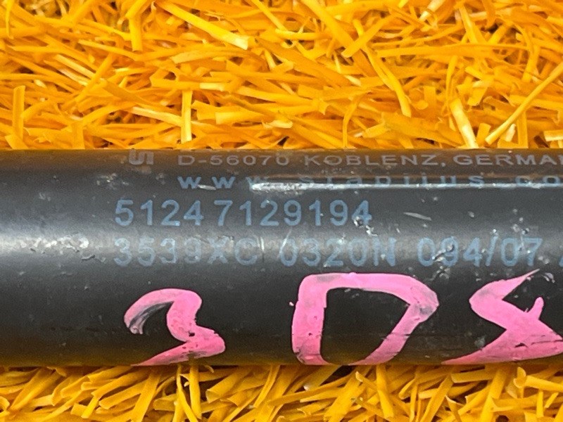 амортизатор багажника, 1200 рублей, Красноярск