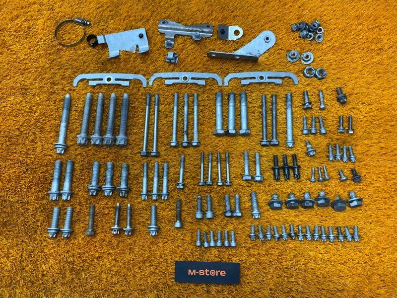 Болты и гайки ДВС, 700 рублей, Красноярск
