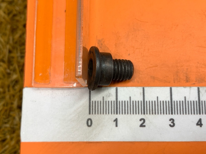 Болт тормозного диска, 100 рублей, Красноярск