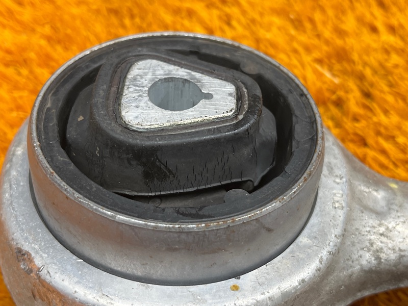 Рычаг подвески нижний, 2000 рублей, Красноярск