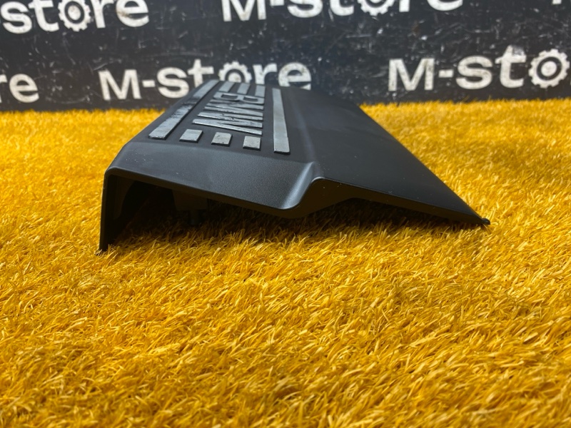 крышка двигателя, 1000 рублей, Красноярск