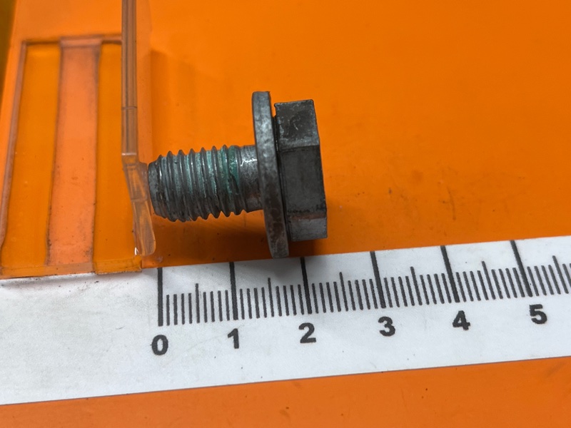 болт гидротрансформатора, 600 рублей, Красноярск
