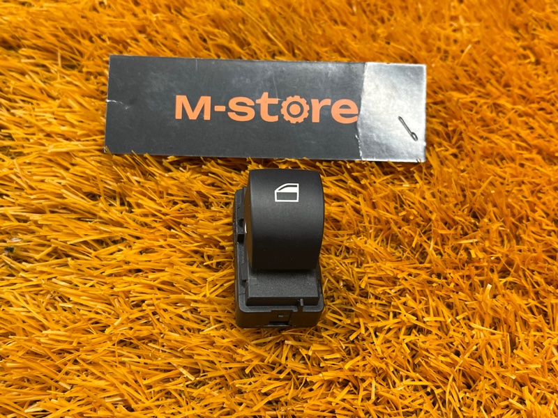 кнопка стеклоподъемника, 300 рублей, Красноярск