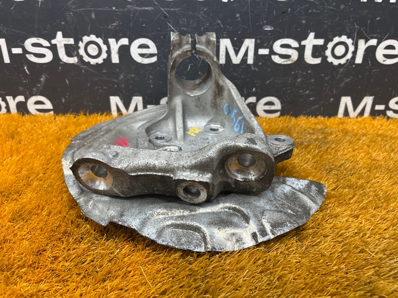 кулак поворотный, 500 рублей, Красноярск