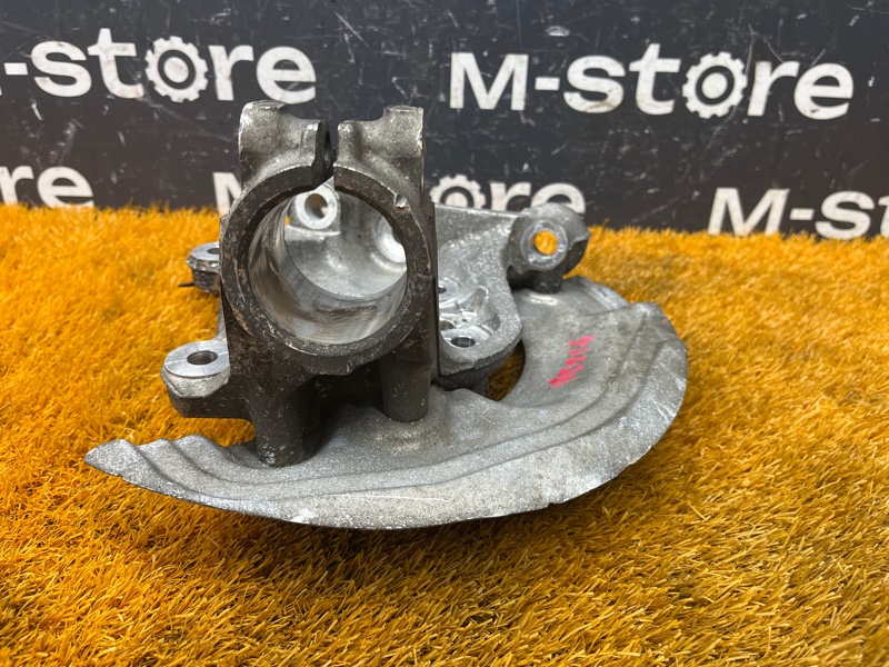 кулак поворотный, 500 рублей, Красноярск