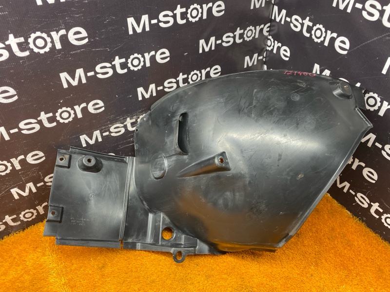 подкрылок, 1200 рублей, Красноярск