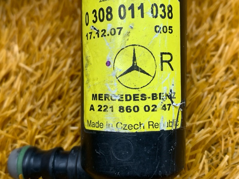 Форсунка омывателя фары, 1000 рублей, Красноярск