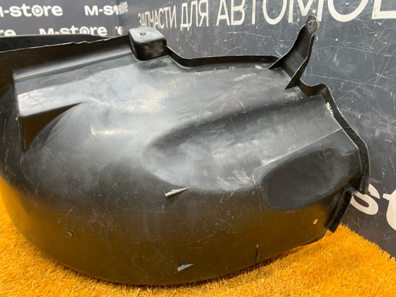 подкрылок, 1200 рублей, Красноярск