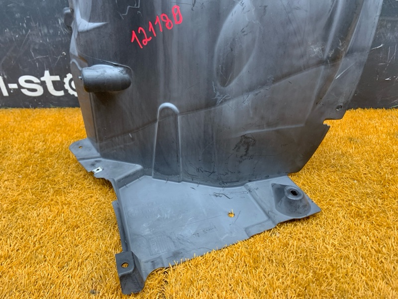 подкрылок, 1000 рублей, Красноярск