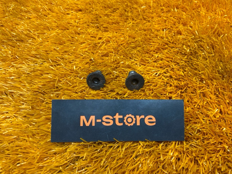 Болт тормозного диска, 100 рублей, Красноярск