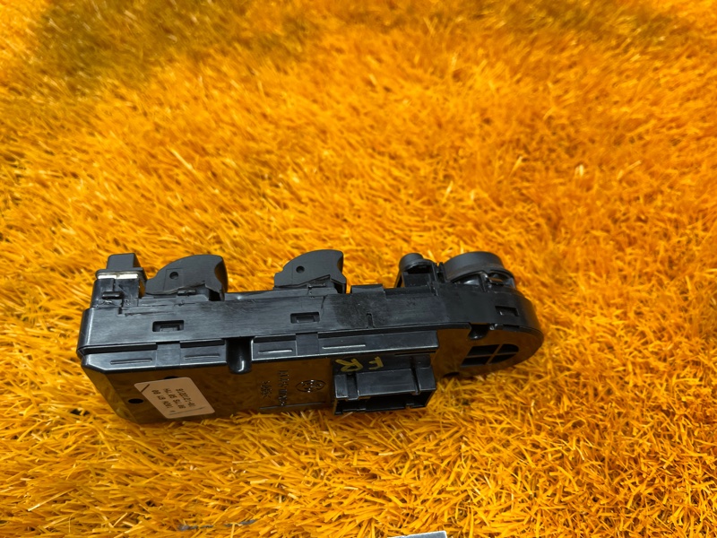 Блок управления стеклоподъемниками, 2000 рублей, Красноярск