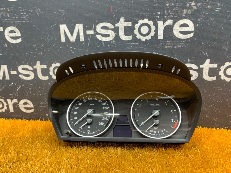 щиток приборов, 2000 рублей, Красноярск