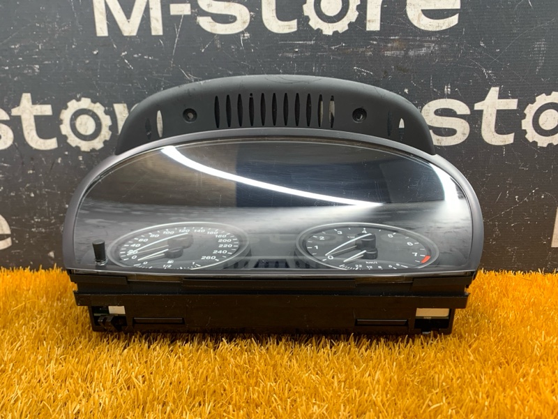 щиток приборов, 2000 рублей, Красноярск