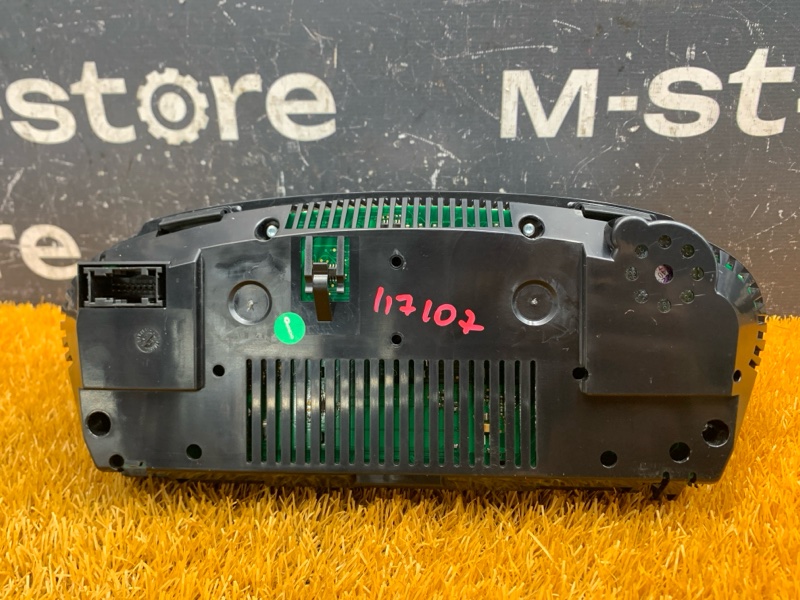 щиток приборов, 2000 рублей, Красноярск