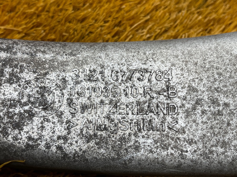 кулак поворотный, 4000 рублей, Красноярск