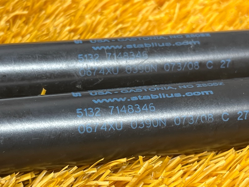 амортизатор капота, 500 рублей, Красноярск