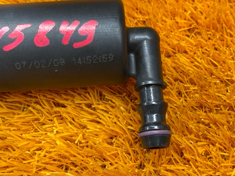 Форсунка омывателя фары, 1000 рублей, Красноярск