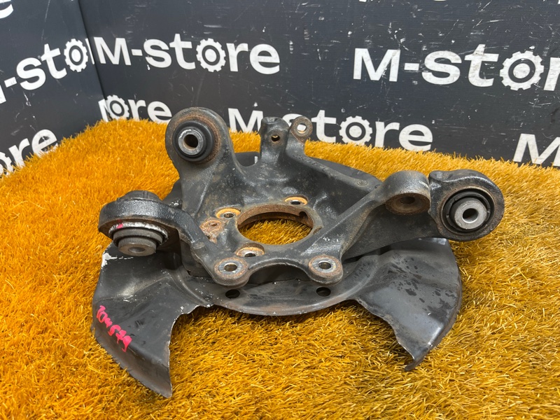 кулак поворотный, 1700 рублей, Красноярск