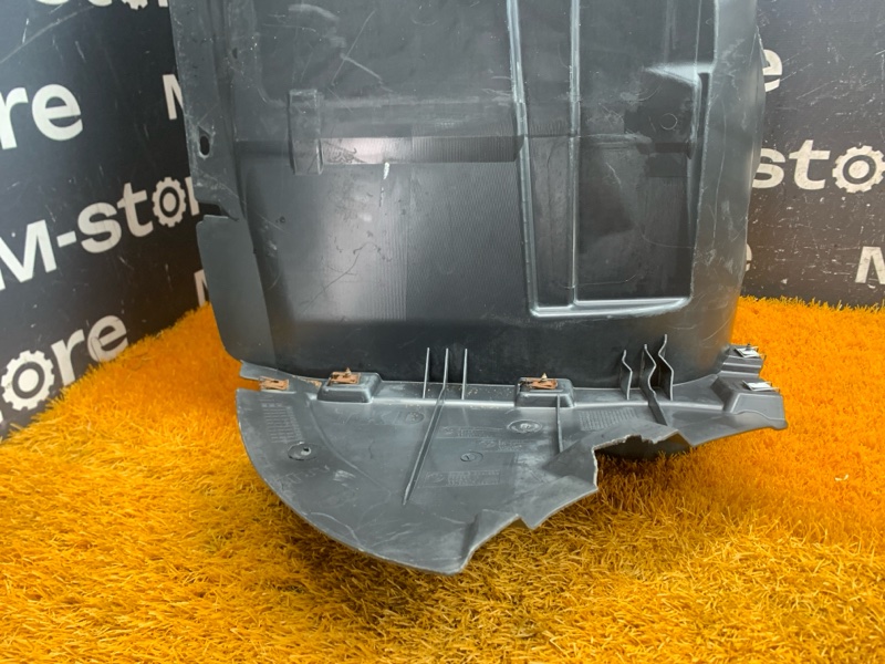 подкрылок, 4000 рублей, Красноярск