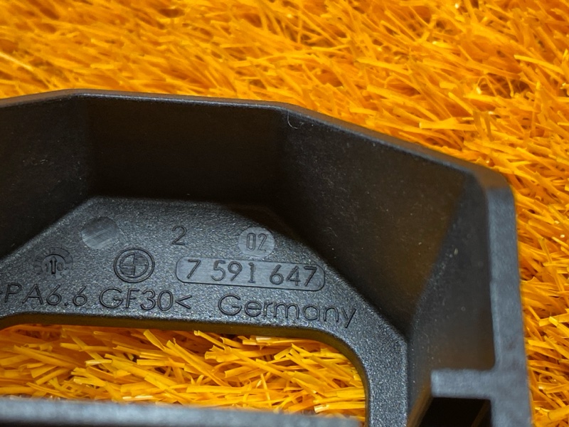 Кронштейн радиатора, 800 рублей, Красноярск