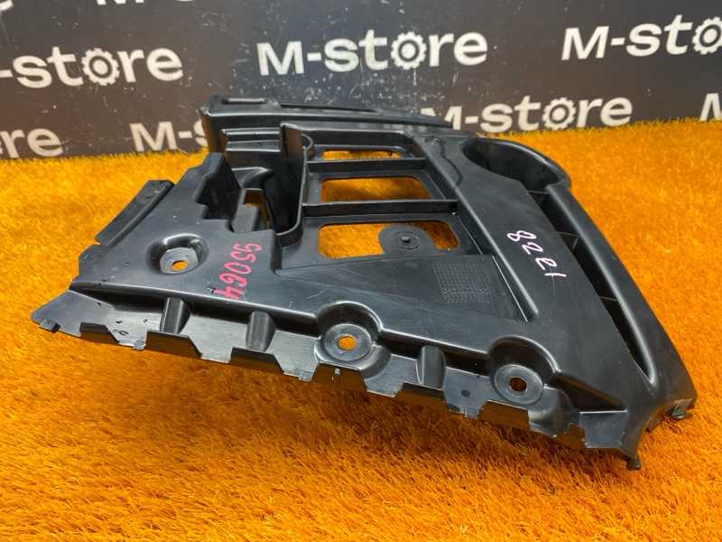 крепление бампера, 1000 рублей, Красноярск