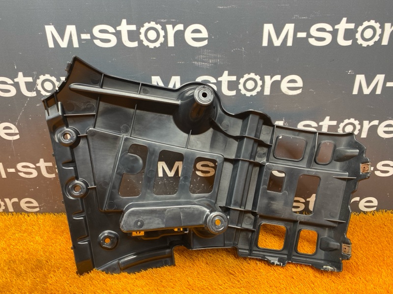 крепление бампера, 1000 рублей, Красноярск