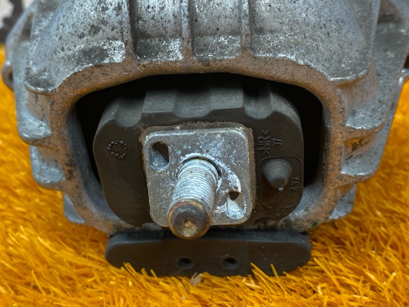 подушка двигателя, 1500 рублей, Красноярск