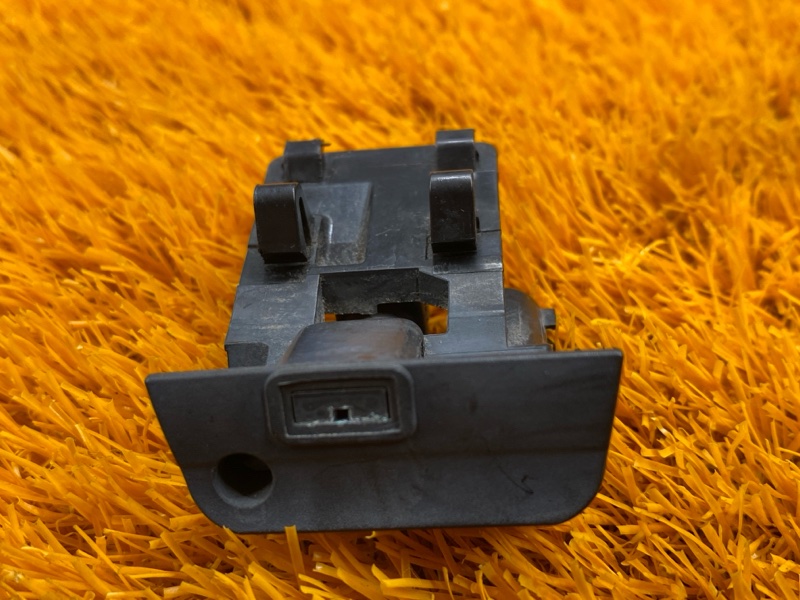 форсунка омывателя, 1000 рублей, Красноярск