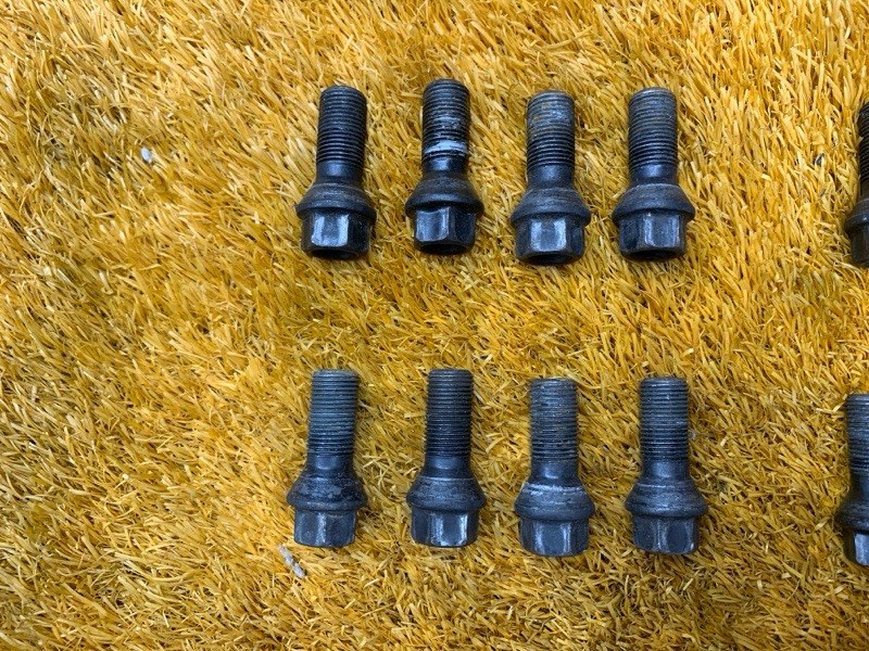 болт колесный, 1600 рублей, Красноярск