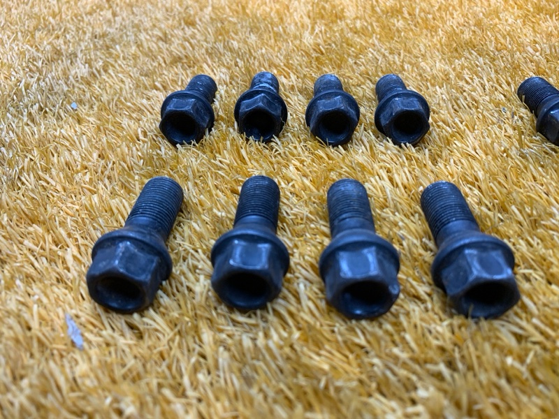 болт колесный, 1600 рублей, Красноярск