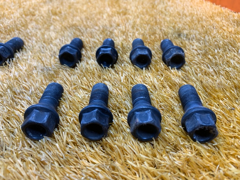 болт колесный, 1600 рублей, Красноярск