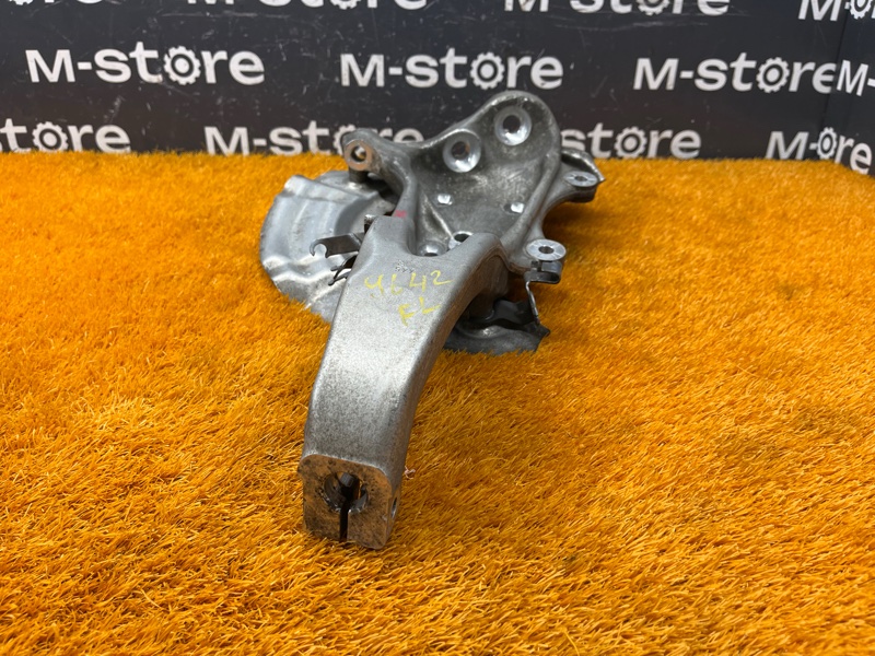 кулак поворотный, 1000 рублей, Красноярск