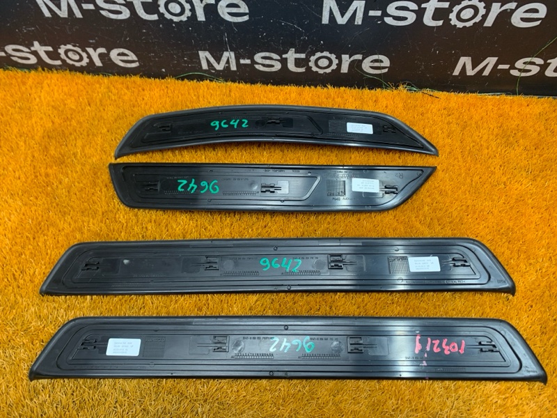 Накладка на порог салона, 13000 рублей, Красноярск