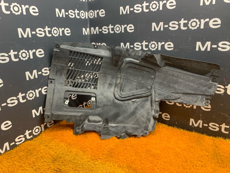 подкрылок, 3500 рублей, Красноярск