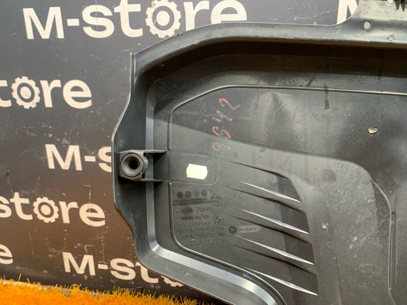 крышка двигателя, 500 рублей, Красноярск