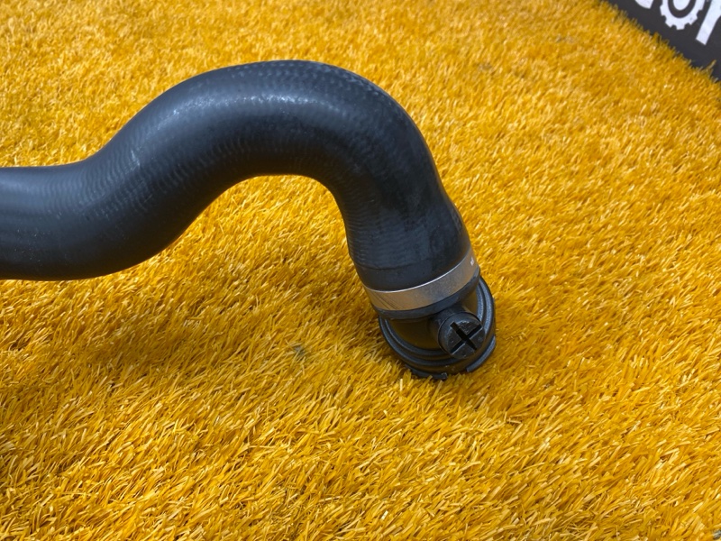 Патрубок системы охлаждения, 1200 рублей, Красноярск