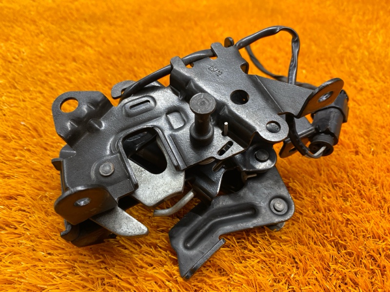 замок капота, 1000 рублей, Красноярск