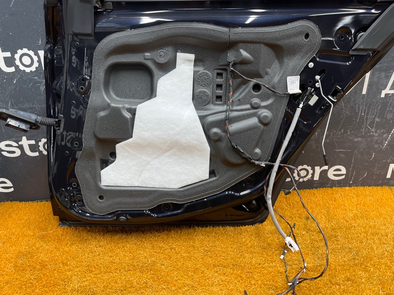 дверь, 10000 рублей, Красноярск