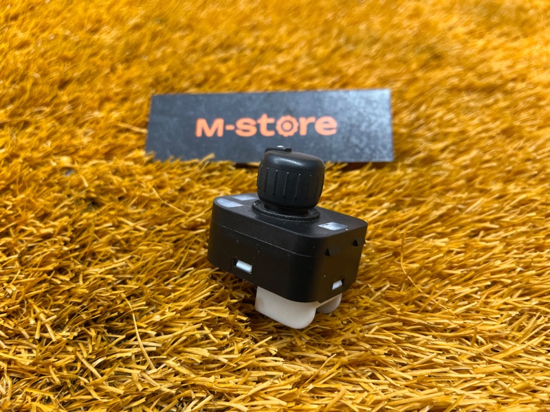 Кнопка регулировки зеркал, 300 рублей, Красноярск