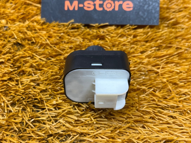 Кнопка регулировки зеркал, 300 рублей, Красноярск