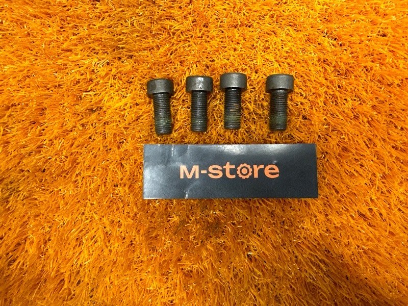 болт гидротрансформатора, 400 рублей, Красноярск